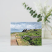Carte Postale La pierre de pluie, Blackstone Edge (Debout devant)