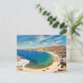 Carte Postale La plage de sable de Mylopotas sur l'île d'Ios, Gr (Debout devant)