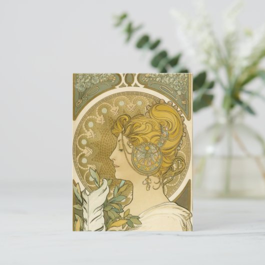 Carte Postale La Plume d'Alphonse Mucha (Debout devant)