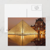 Carte Postale La pyramide de Louvre dans la cour du Louvre (Devant / Derrière)