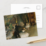Carte Postale La répétition du ballet sur scène | Edgar Degas<br><div class="desc">La répétition du ballet sur scène (1874) par l'impressionniste français Edgar Degas. Degas est célèbre pour ses dessins pastel et ses peintures à l'huile. Il était un maître dans la représentation du mouvement, comme on peut le voir dans ses nombreuses oeuvres de danseurs de ballet. Utilisez les outils de conception...</div>