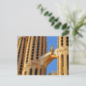 Carte Postale La Sagrada Familia (Debout devant)