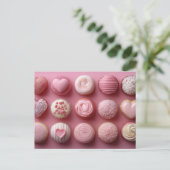 Carte Postale La Saint-Valentin des cupcakes rose (Debout devant)