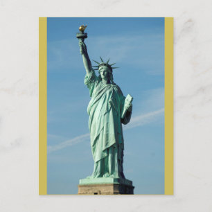 Carte Postale La Statue de la Liberté qui illumine le monde