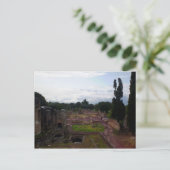 Carte Postale La Villa d'Hadrien (Debout devant)