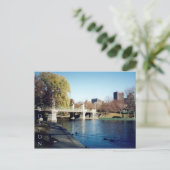 Carte Postale lac commun de boston (Debout devant)