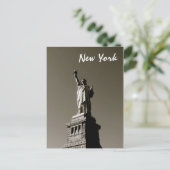 Carte Postale Lady Liberty (B&W) (Debout devant)