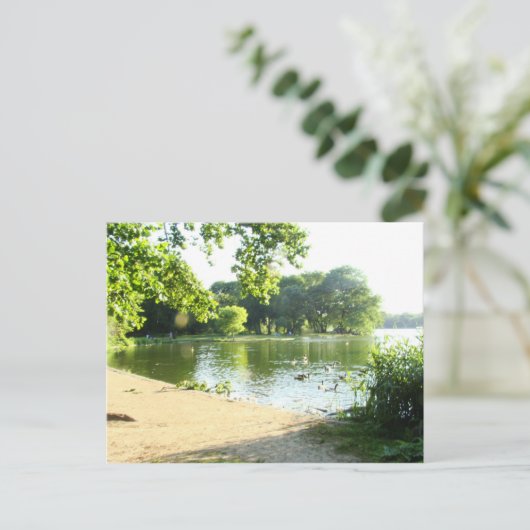 Carte Postale Lakeside Splendor (Debout devant)