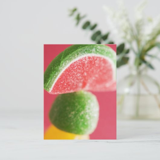 Carte Postale lance-pastèque (Debout devant)