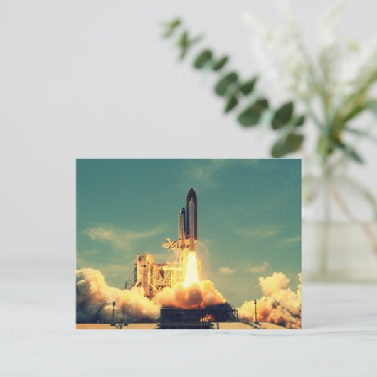 Carte Postale Lancement de la fusée (Debout devant)