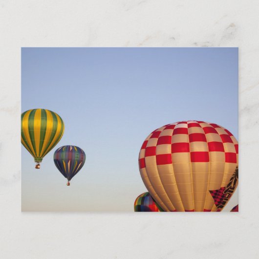 Carte Postale Lancement de montgolfières (Devant)
