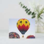 Carte Postale Lancement de montgolfières (Debout devant)