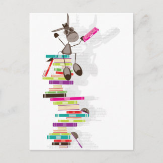 Carte Postale L'âne intellectuel au-dessus d'une tour de livres