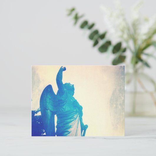 Carte Postale L'ange dans une tempête (Debout devant)