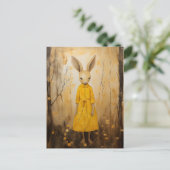 Carte Postale Lapin adorable dans une robe jaune fleurie (Debout devant)