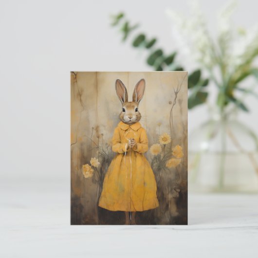 Carte Postale Lapin en robe jaune (Debout devant)