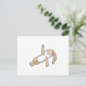Carte Postale Lapin en yoga s'étirant (Debout devant)