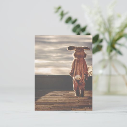 Carte Postale lapin grunge (Debout devant)