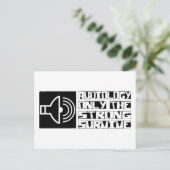 Carte Postale L'audiologie survit (Debout devant)