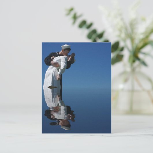 Carte Postale Le baiser de la Seconde Guerre mondiale (Debout devant)