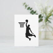 Carte Postale Le basket-ball est un sport (Debout devant)