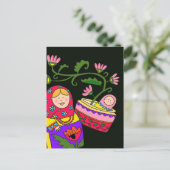 Carte Postale Le bébé de Matroshka (Debout devant)