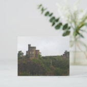 Carte Postale Le château d'Édimbourg (Debout devant)