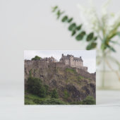 Carte Postale le château d'edinburgh (Debout devant)