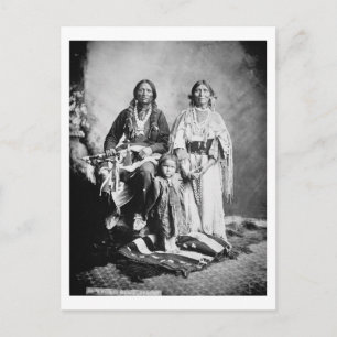 Carte Postale Le chef d'Apache Antonio Maria avec sa famille, 18