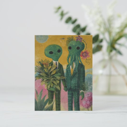 Carte Postale Le couple Alien (Debout devant)