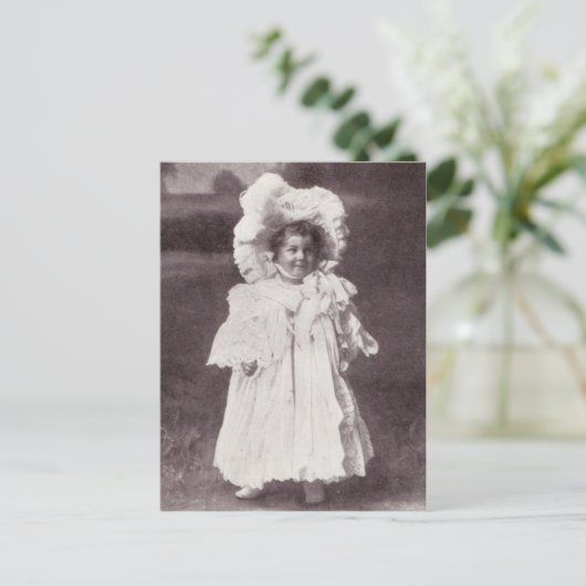 Carte Postale Le dimanche (Debout devant)