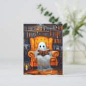 Carte Postale Le fantôme des livres | Cosy Halloween Library Scè (Debout devant)
