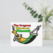 Carte Postale Le Hamac original à la banane (Debout devant)