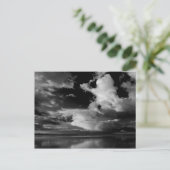 Carte Postale Le jour s'en va (Debout devant)