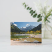 Carte Postale Le lac Jasna dans les Alpes slovènes à l'automne (Debout devant)