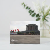 Carte Postale le mausolée hanoï (Debout devant)