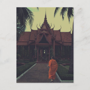 Carte Postale Le moine au musée