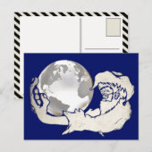 Carte Postale le monde entier dans une main de singes (Devant / Derrière)