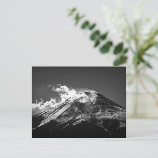 Carte Postale Le mont Fuji en noir et blanc (Debout devant)
