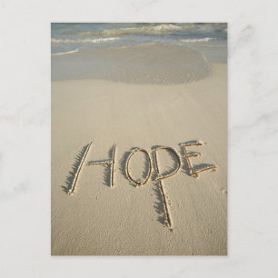 Carte Postale Le mot "Hope" sur la plage