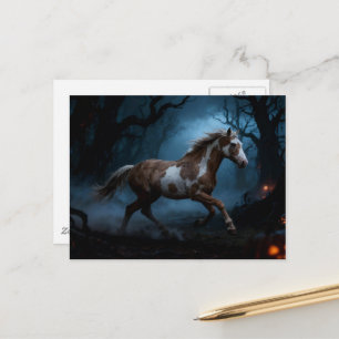 Carte Postale Le Mustang dans la forêt hantée