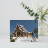 Carte Postale Le palais de Luang Prabang (Debout devant)