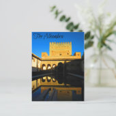 Carte Postale Le palais historique de Nasrid datant du XIVe sièc (Debout devant)