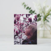 Carte Postale Le parfum du ressort (Debout devant)