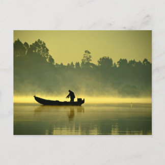 Carte Postale Le pêcheur