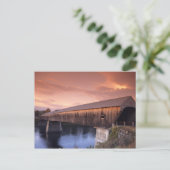 Carte Postale Le pont couvert le plus long des États-Unis (Debout devant)