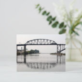 Carte Postale Le pont international de la paix (Debout devant)