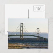 Carte Postale Le pont Mackinac qui s'étend sur le détroit de 4 (Devant / Derrière)