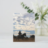 Carte Postale "Le retour au camp" (Debout devant)