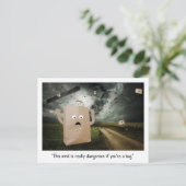 Carte Postale Le sac Windy (Debout devant)